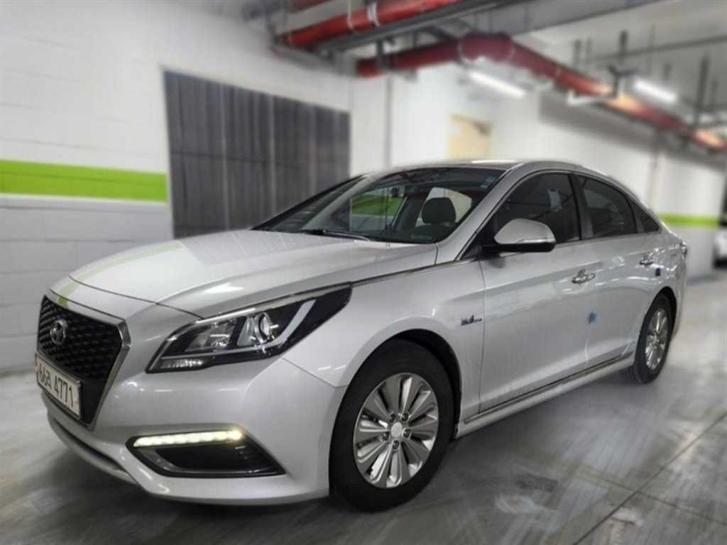 HYUNDAI Sonata - Vista 2