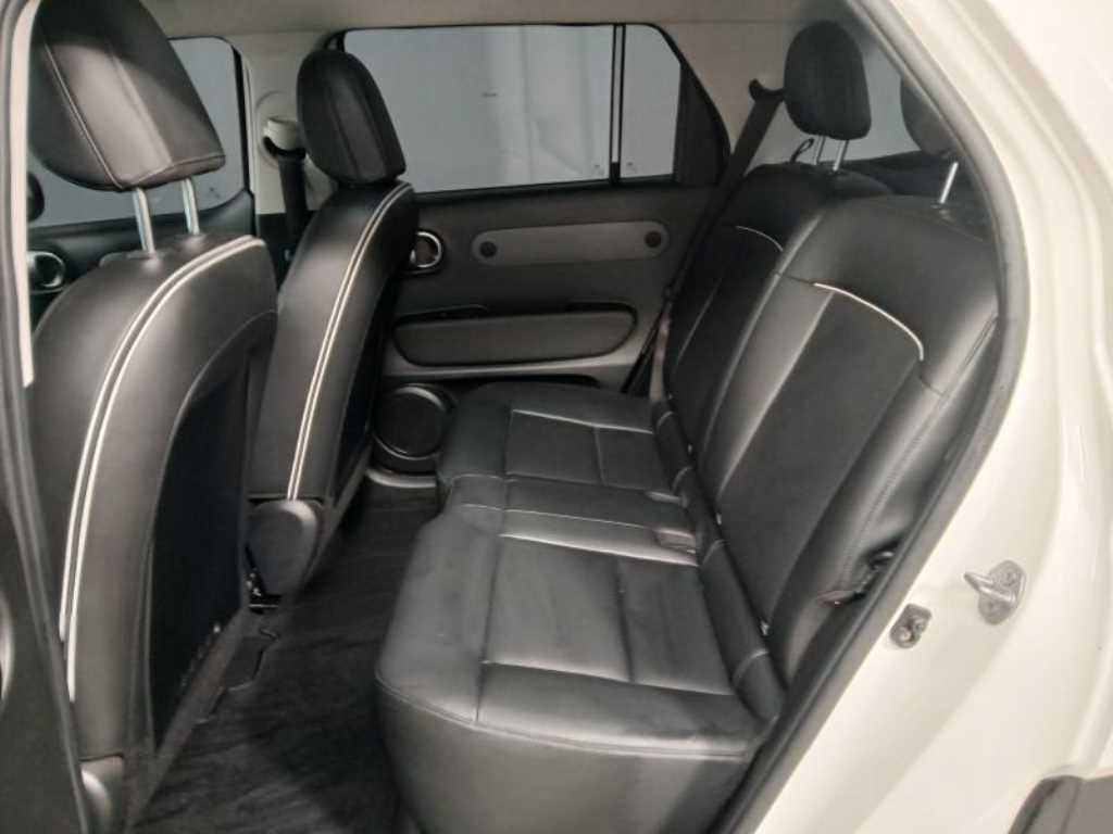 HYUNDAI Casper - Vista 7