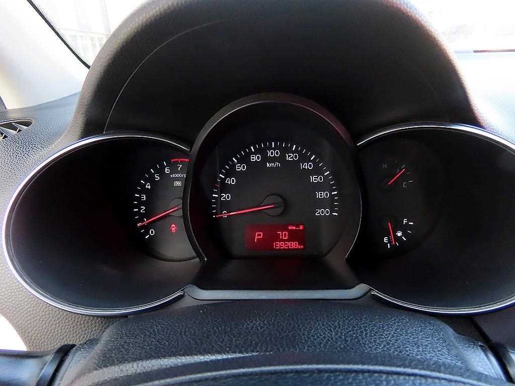 KIA Morning - Vista 9