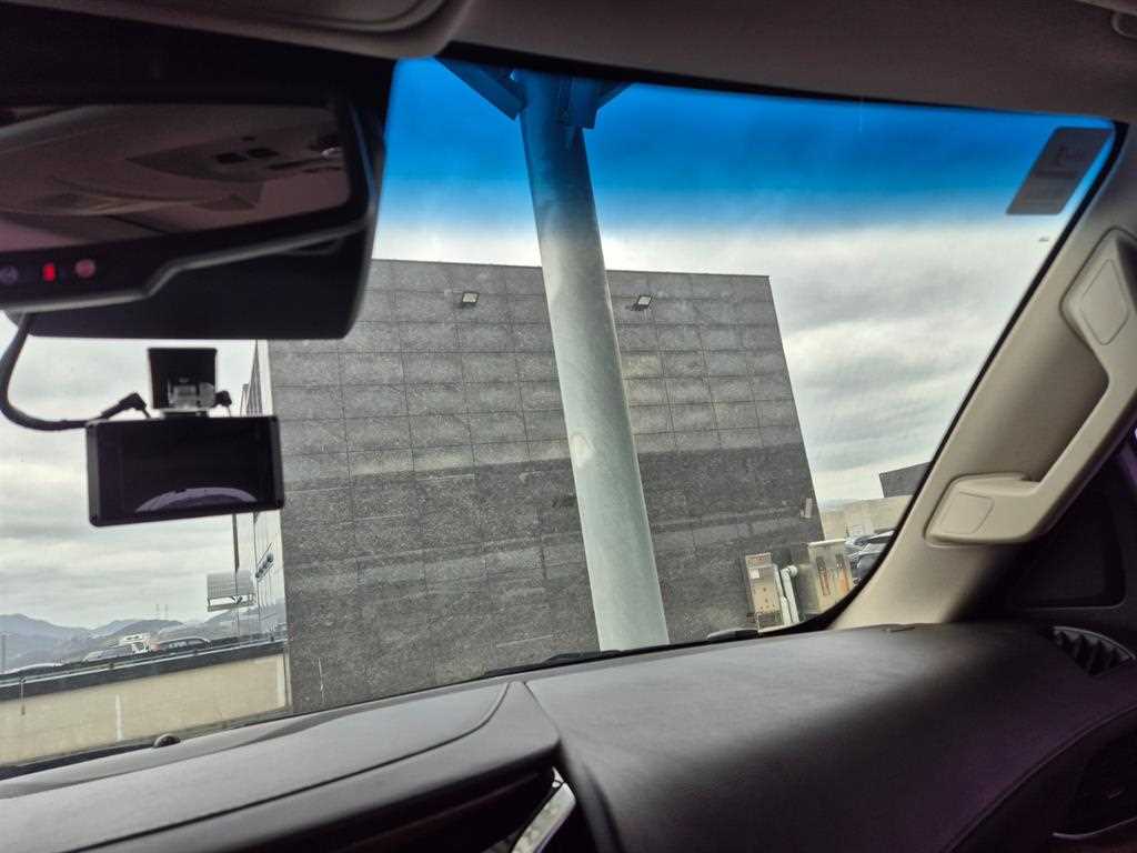 Cadillac Escalade 2015 Blanco - Importación desde Corea - HF Imports Iquique - Foto 17