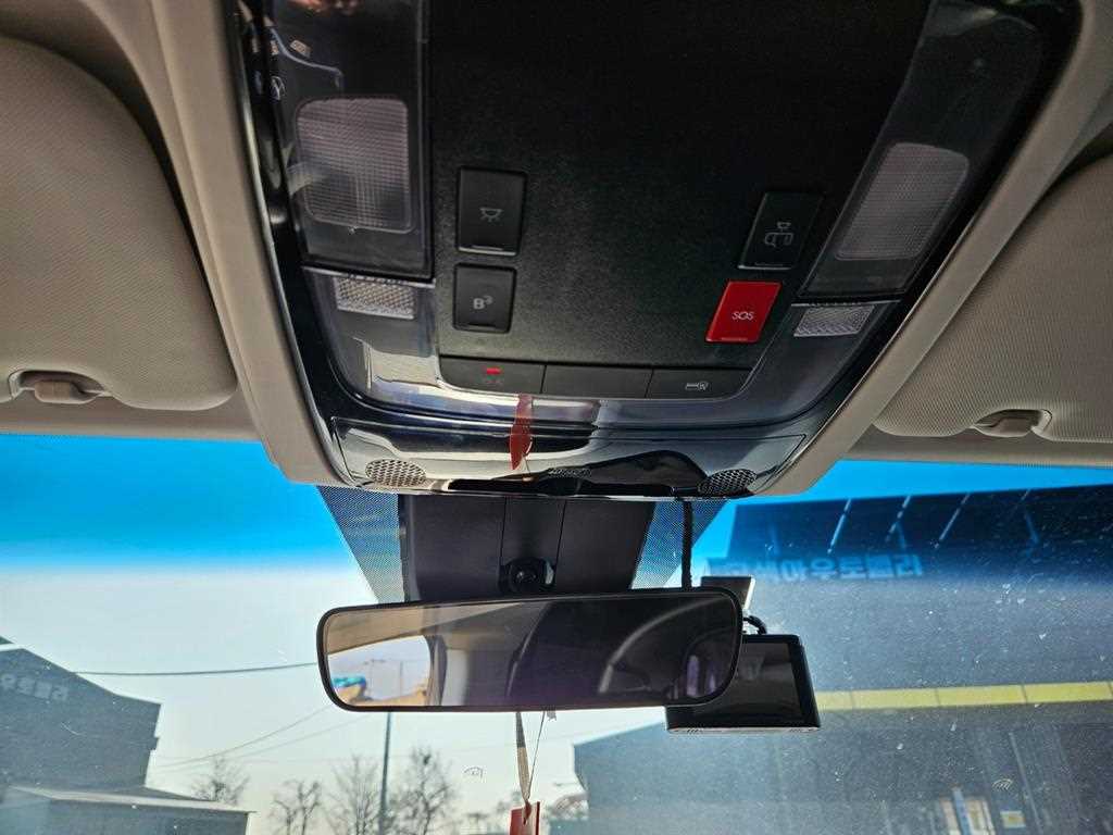 HYUNDAI Staria - Vista 9