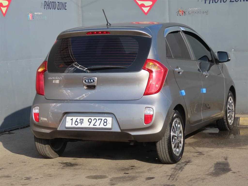 KIA Morning - Vista 4