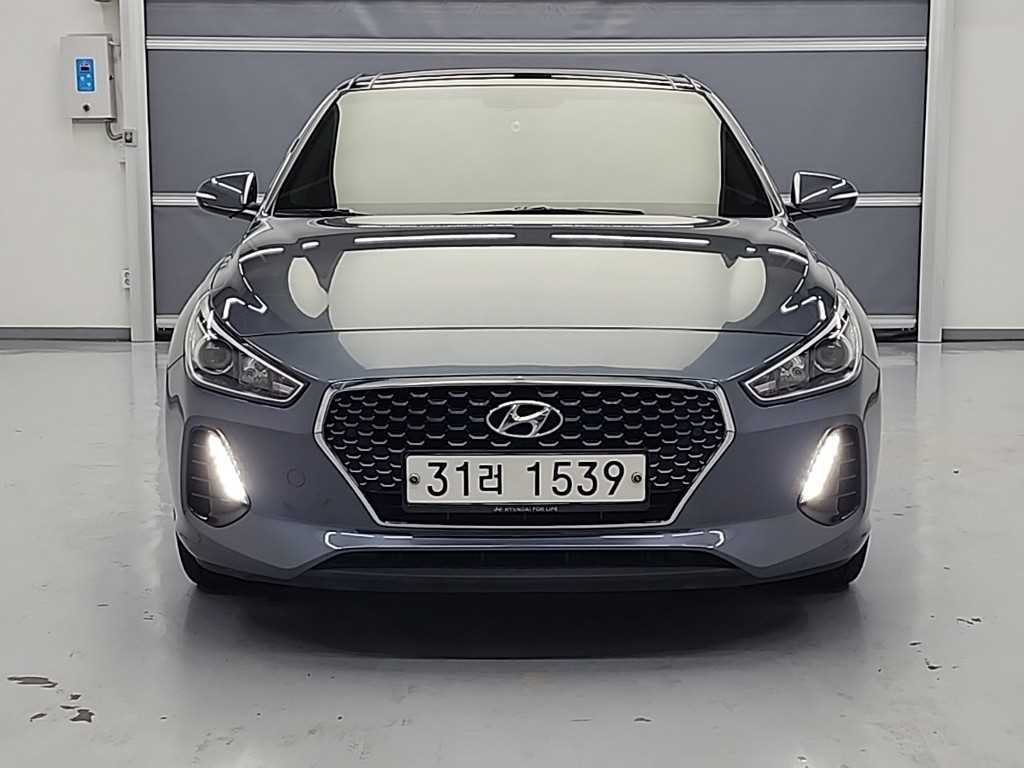 HYUNDAI i30 - Vista 2