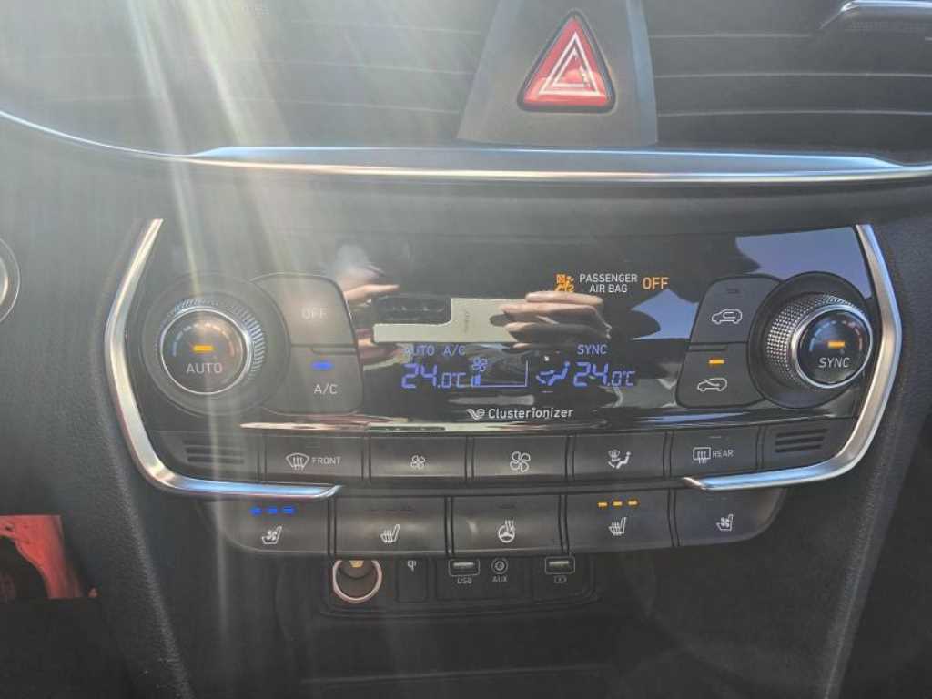 HYUNDAI Santa Fe - Vista 9