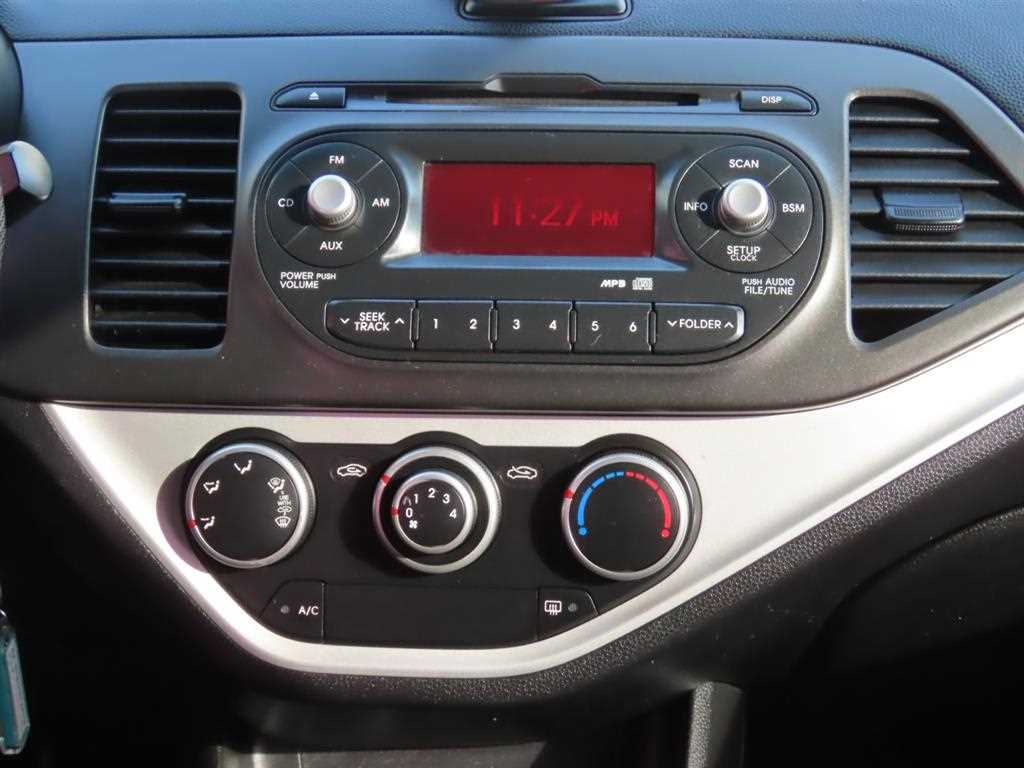 KIA Morning - Vista 9