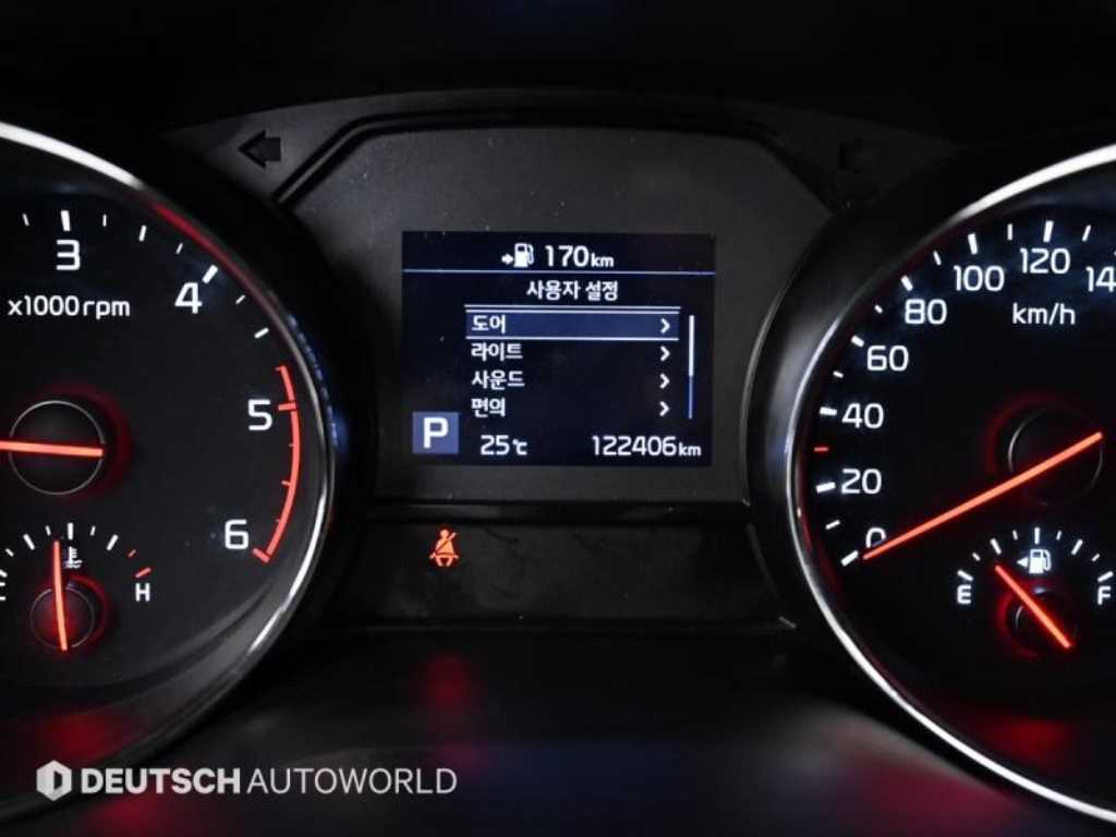 KIA Carnival - Vista 6