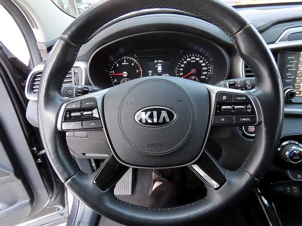 KIA Sorento - Vista 8