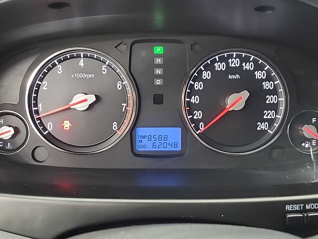 HYUNDAI Grandeur - Vista 6
