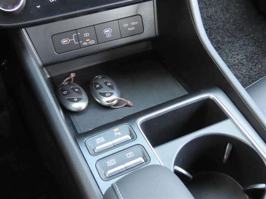 HYUNDAI Sonata - Vista 7