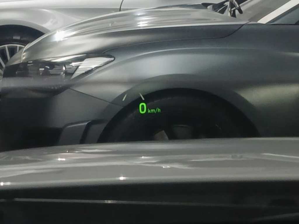 HYUNDAI Kona - Vista 10