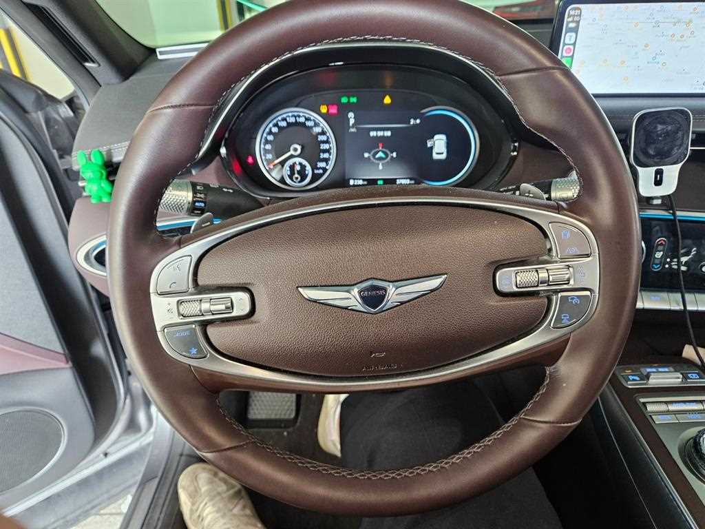 Genesis GV70 - Vista 10