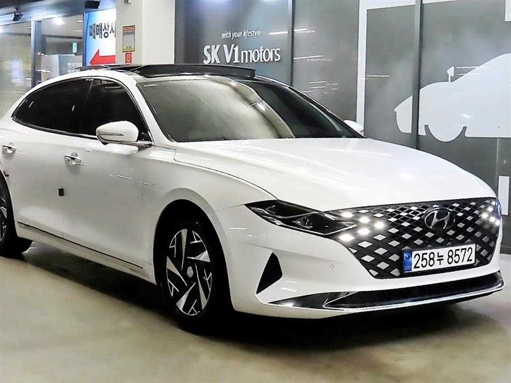 HYUNDAI Grandeur 2022 the color of pearl - Importación desde Corea - HF Imports Iquique - Foto 1