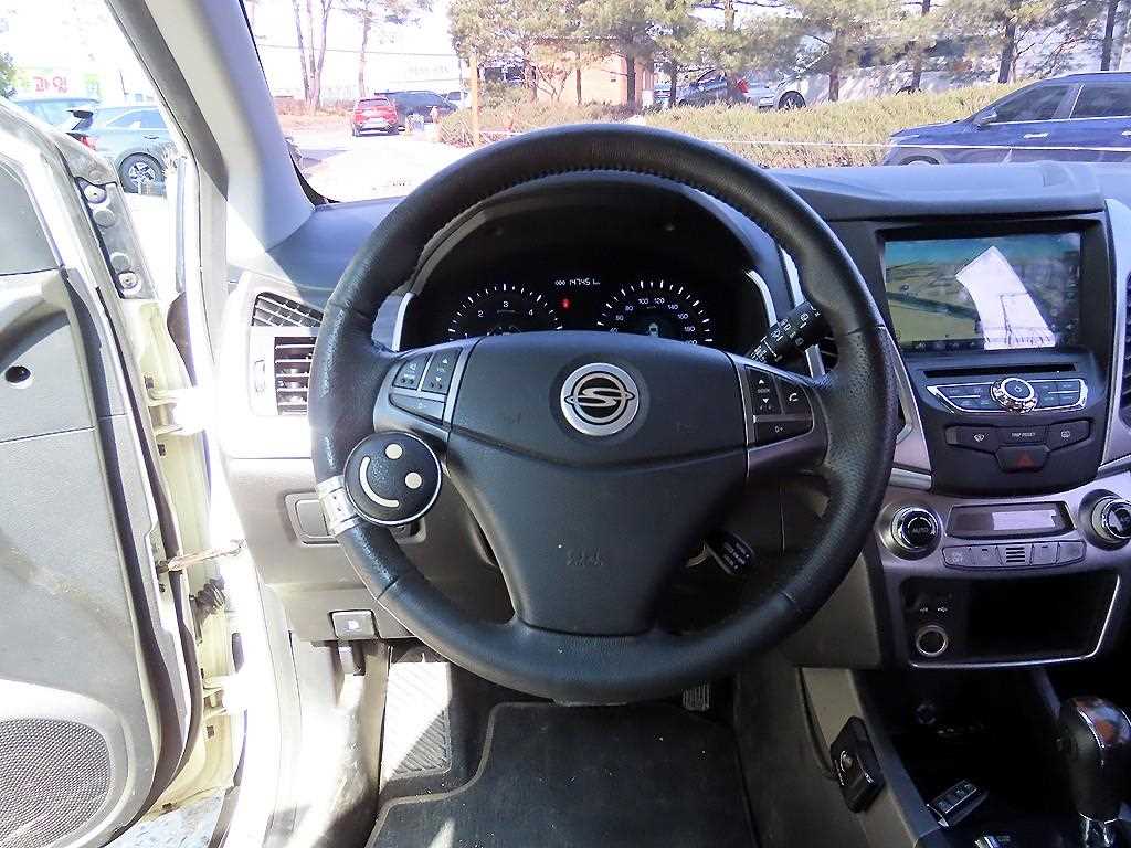 Ssangyong Korando - Vista 8