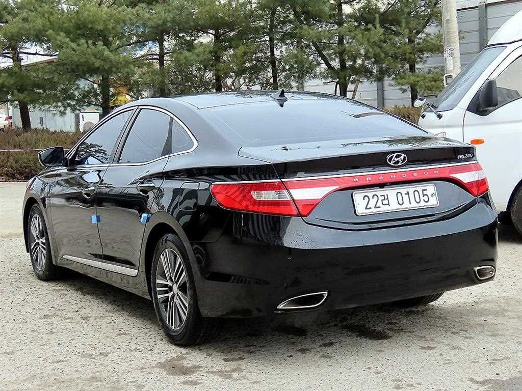 HYUNDAI Grandeur - Vista 3