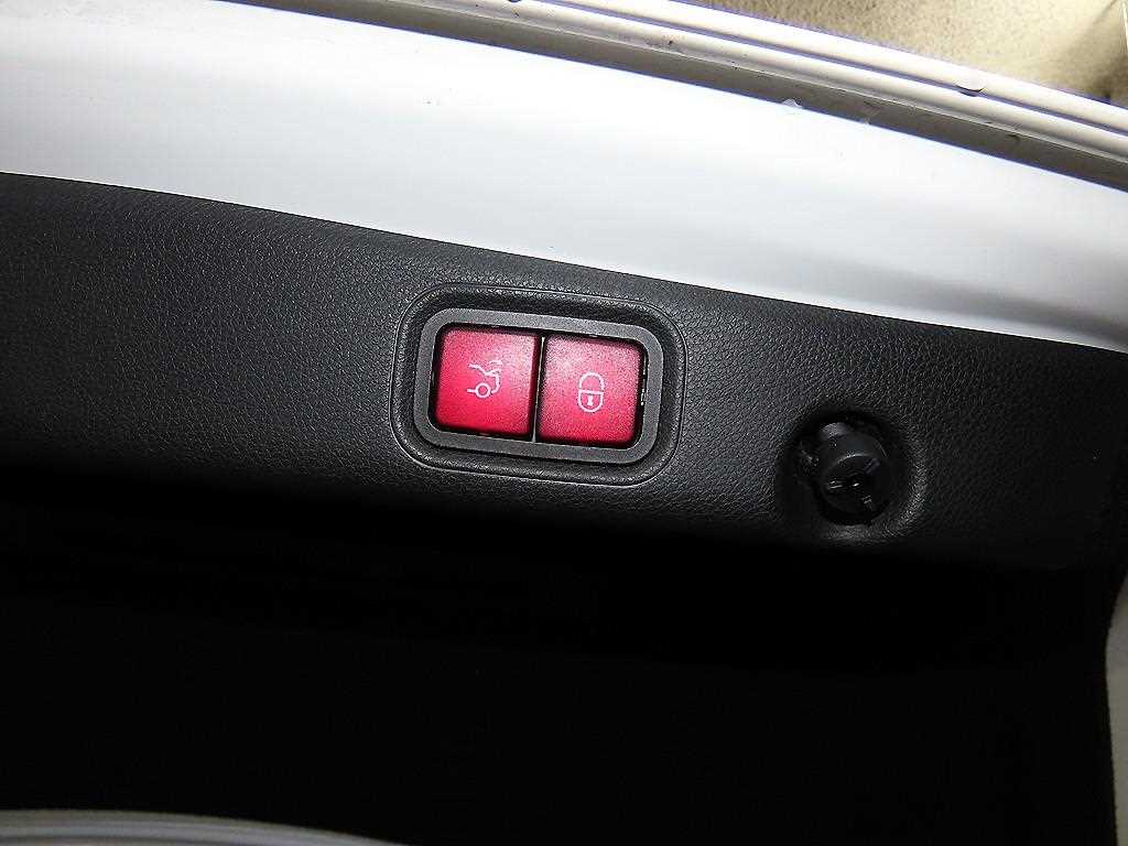 Mercedes Benz E class 2021 Blanco - Importación desde Corea - HF Imports Iquique - Foto 17