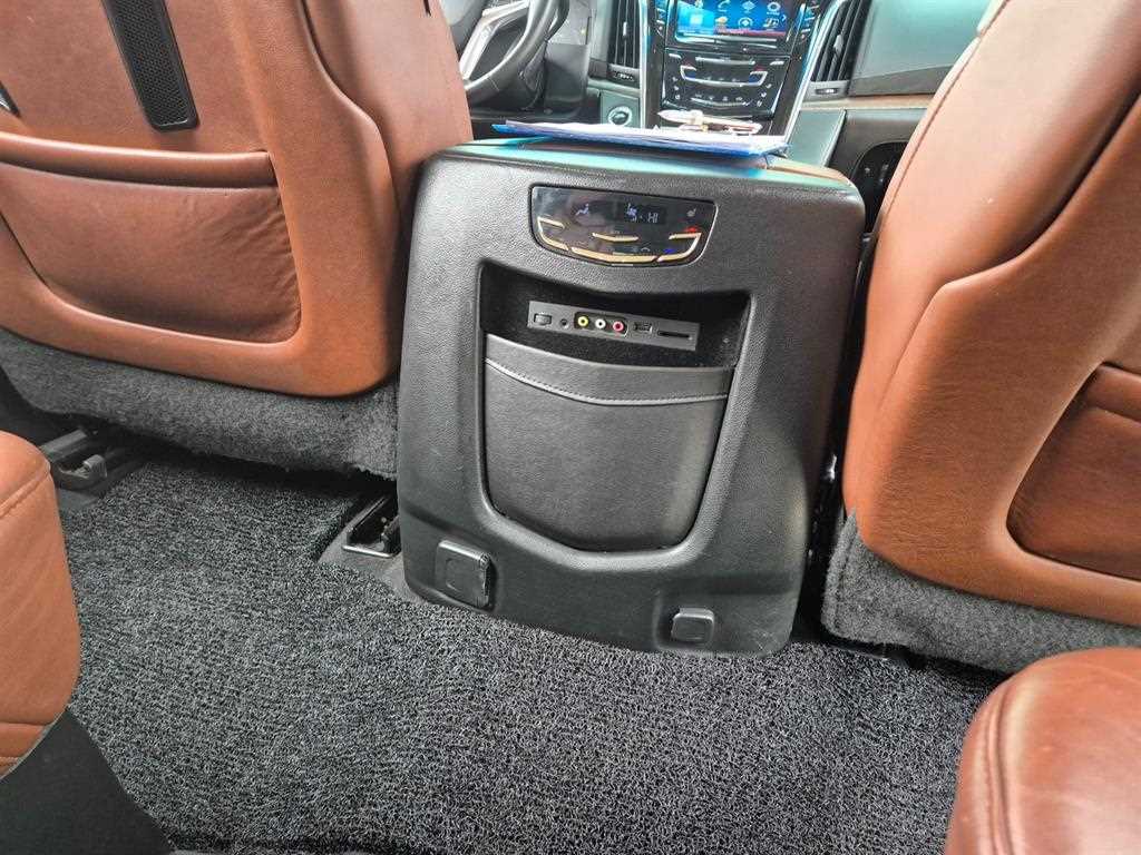 Cadillac Escalade 2015 Blanco - Importación desde Corea - HF Imports Iquique - Foto 13