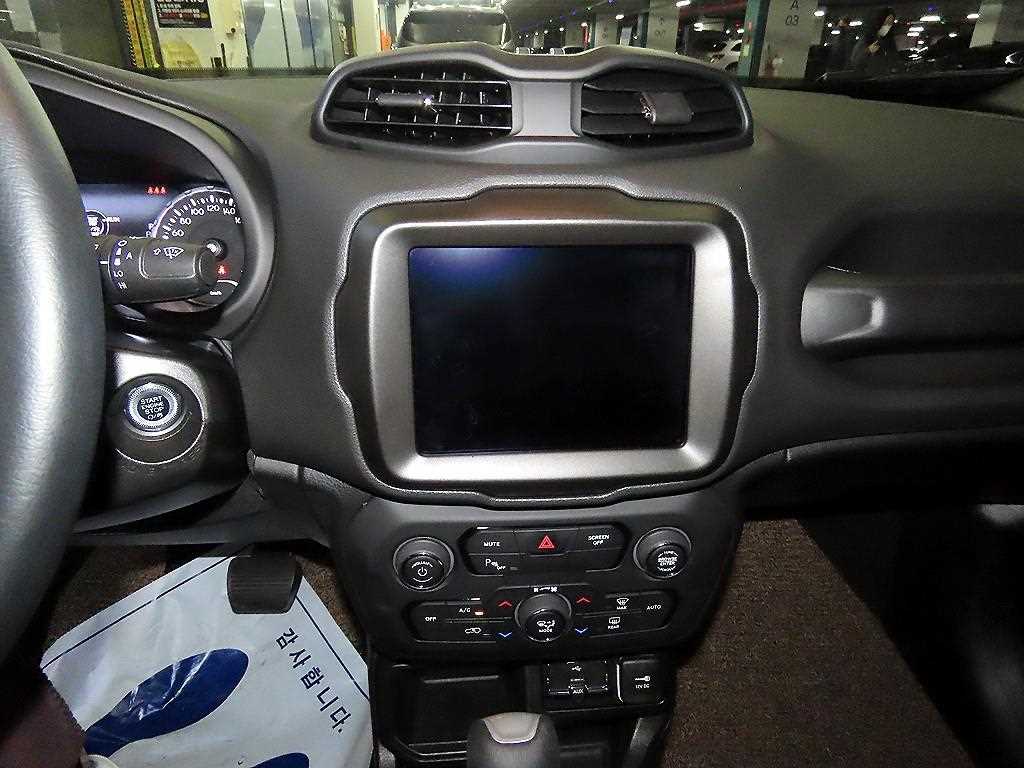 Jeep Renegade - Vista 11