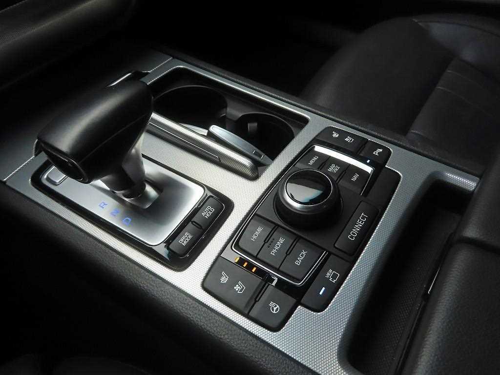 Genesis G80 - Vista 10