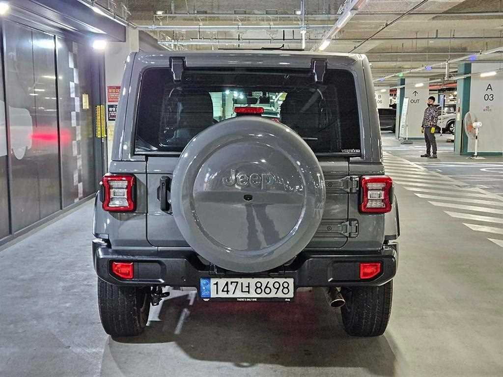 Jeep Wrangler - Vista 5