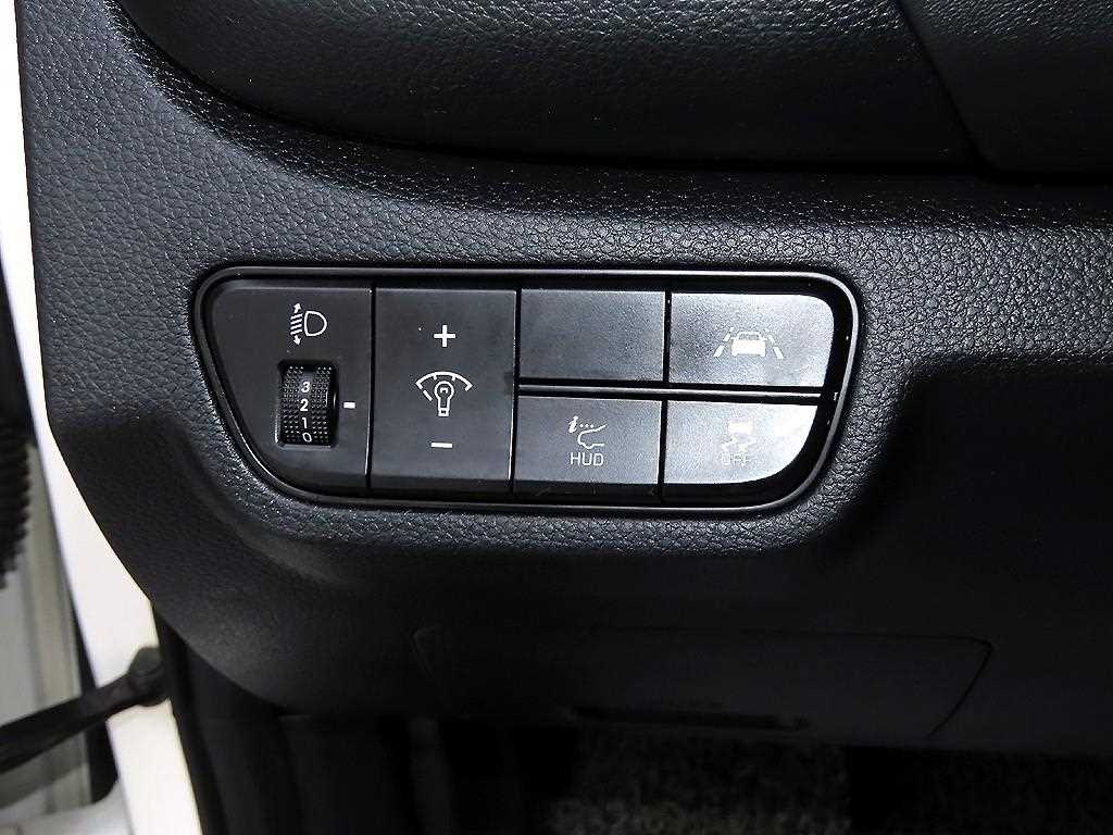 KIA Seltos - Vista 12