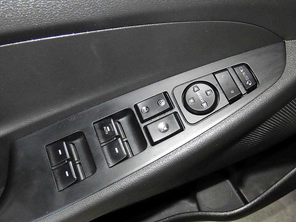 HYUNDAI Tucson 2016 Blanco - Importación desde Corea - HF Imports Iquique - Foto 14