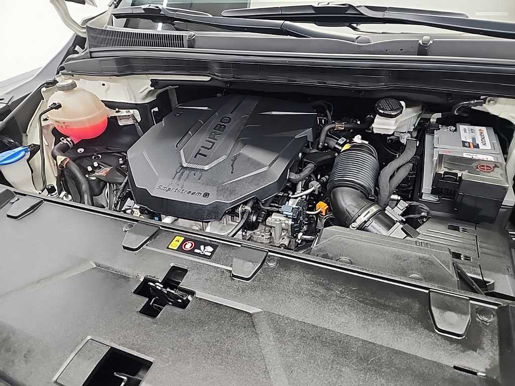 KIA Carnival - Vista 5