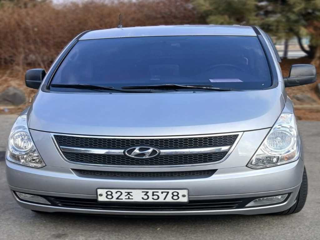 HYUNDAI Starex 2015 - Importación desde Corea - HF Imports Iquique - Foto 1