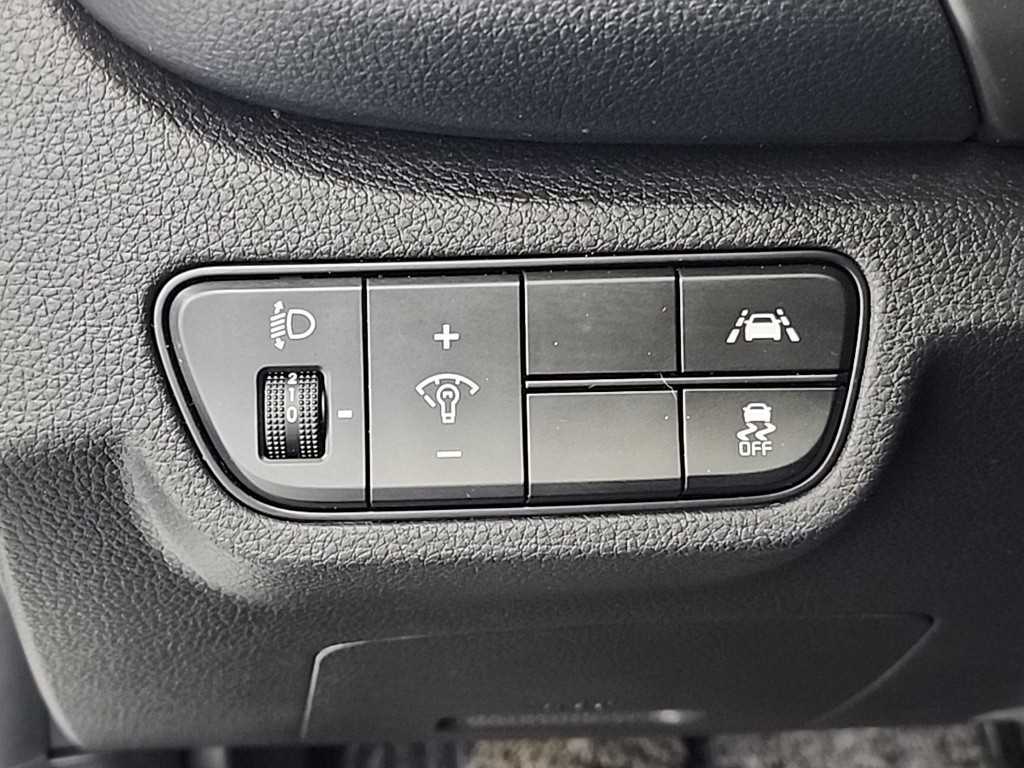 KIA Seltos 2023 Blanco - Importación desde Corea - HF Imports Iquique - Foto 19