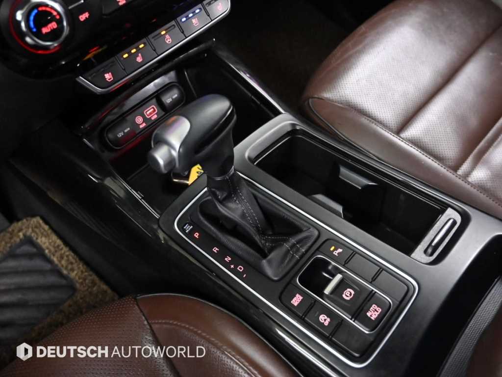 KIA Sorento - Vista 9