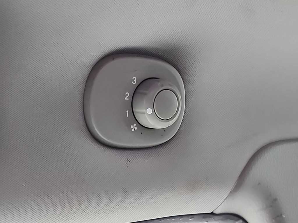 Ssangyong Korando 2015 Blanco - Importación desde Corea - HF Imports Iquique - Foto 13