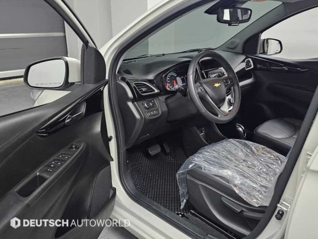 Chevrolet Spark - Vista 11