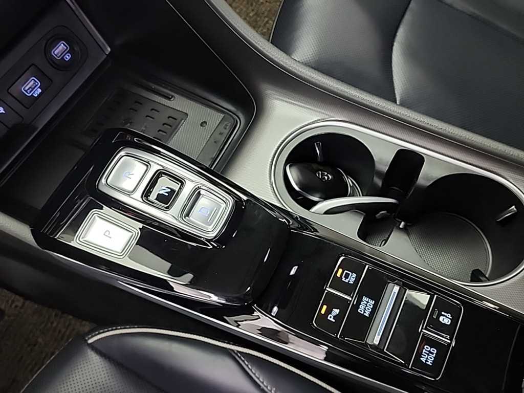 HYUNDAI Sonata - Vista 8