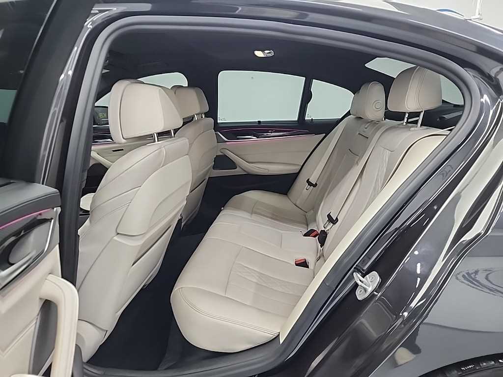 BMW 5 Series - Vista 12