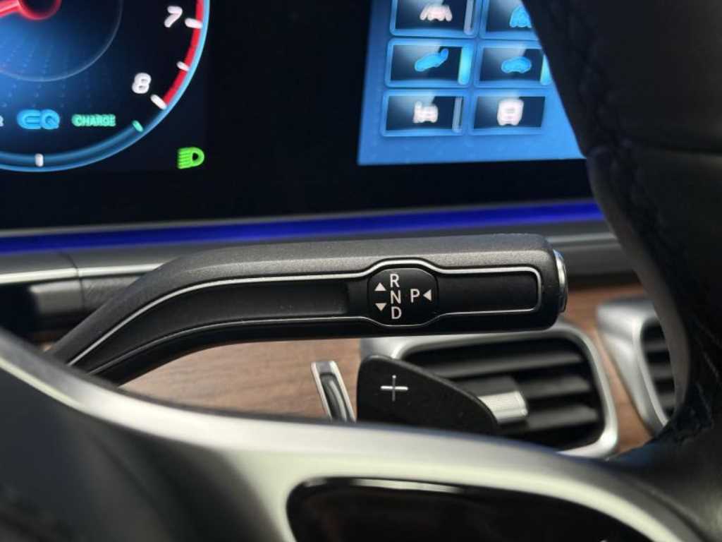 Mercedes Benz GLE Class - Vista 10