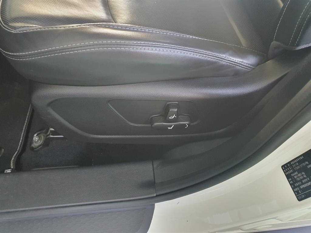 Ssangyong Tivoli 2018 Blanco - Importación desde Corea - HF Imports Iquique - Foto 16