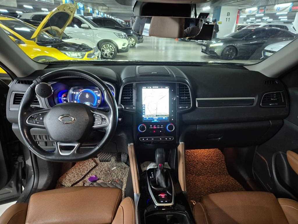 SAMSUNG QM6 - Vista 8