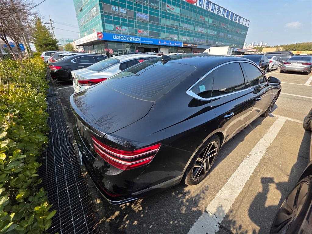 Genesis G80 - Vista 3