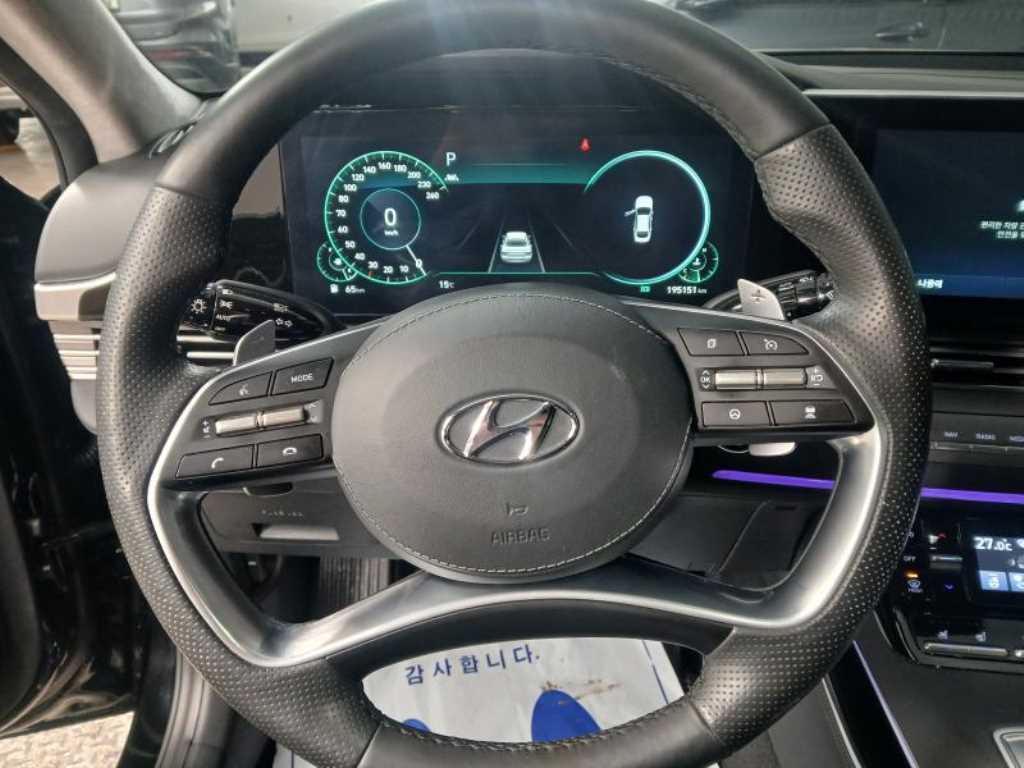 HYUNDAI Grandeur - Vista 8