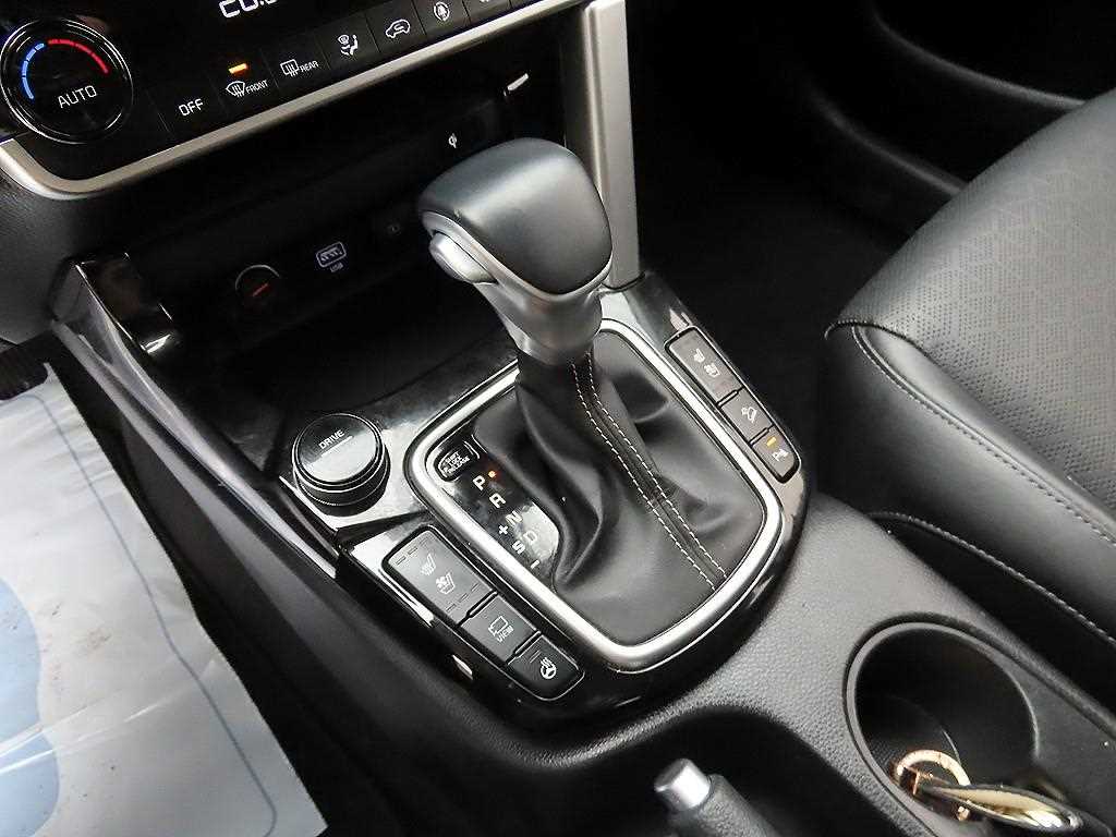 KIA Seltos - Vista 10