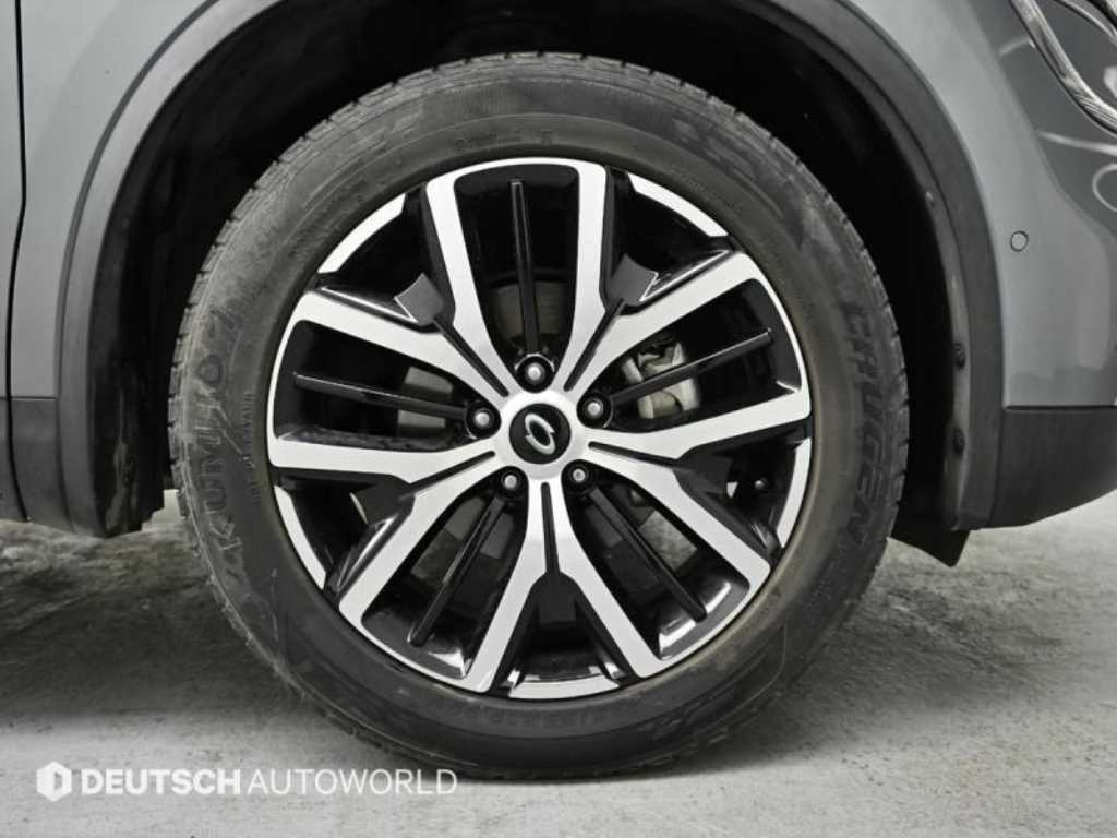 SAMSUNG QM6 - Vista 5