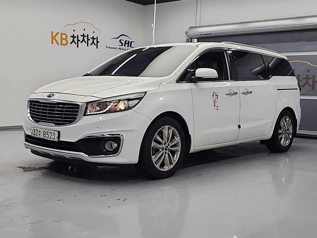 KIA Carnival 2015 Blanco - Importación desde Corea - HF Imports Iquique - Foto 1