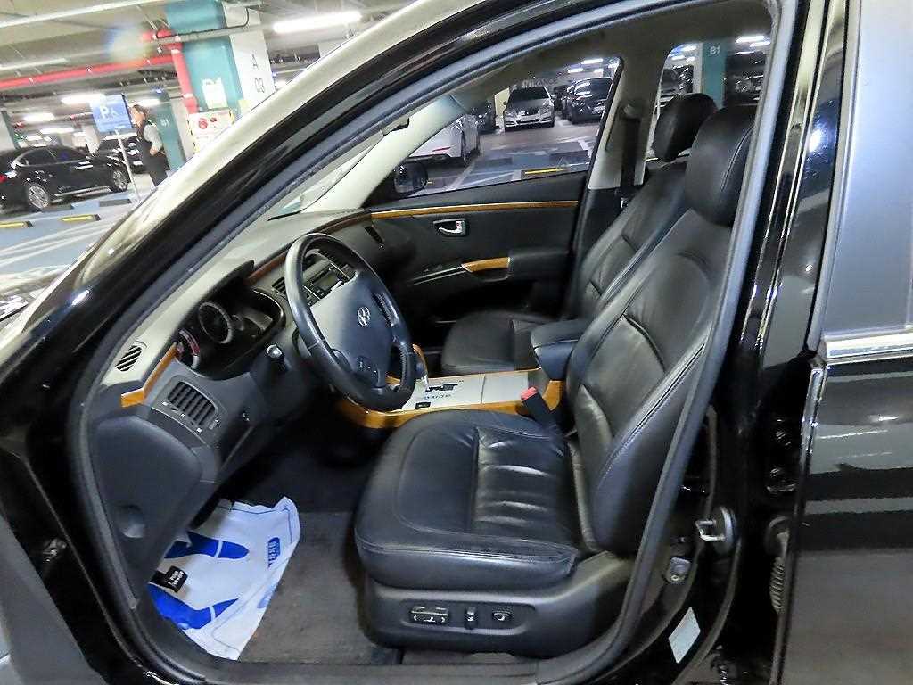 HYUNDAI Grandeur - Vista 6