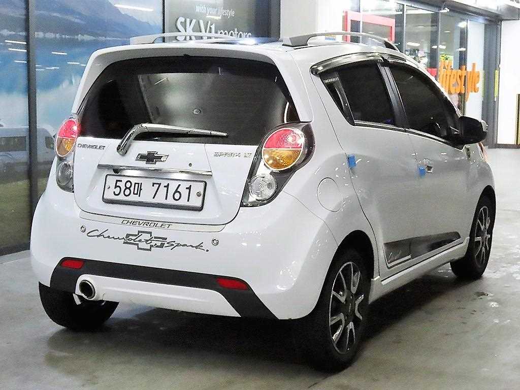 Chevrolet Spark - Vista 4