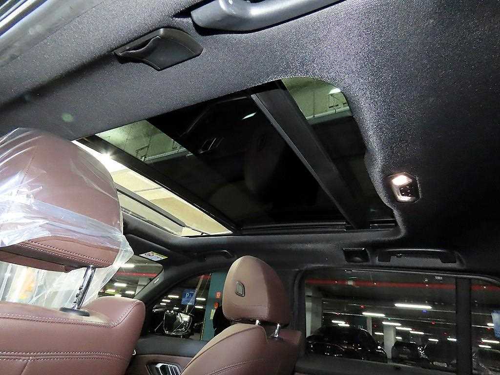 BMW 3 series 2022 Negro - Importación desde Corea - HF Imports Iquique - Foto 15