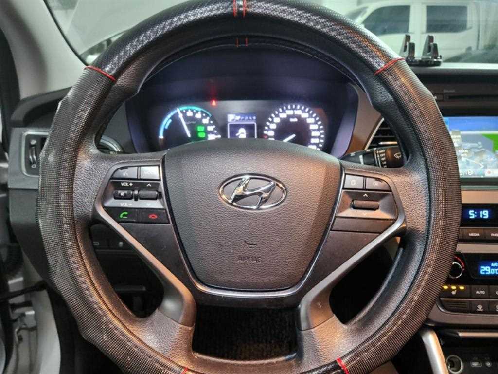 HYUNDAI Sonata 2016 Plateado - Importación desde Corea - HF Imports Iquique - Foto 16