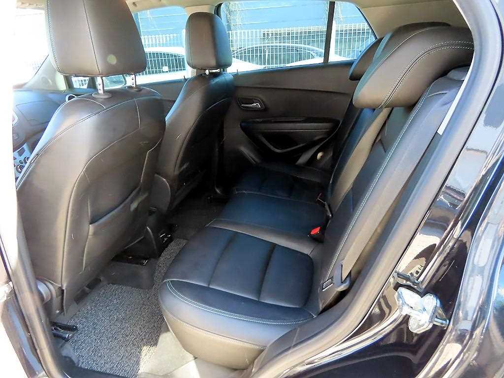 Chevrolet Trax - Vista 7