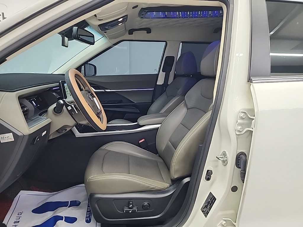 Ssangyong Torres - Vista 11