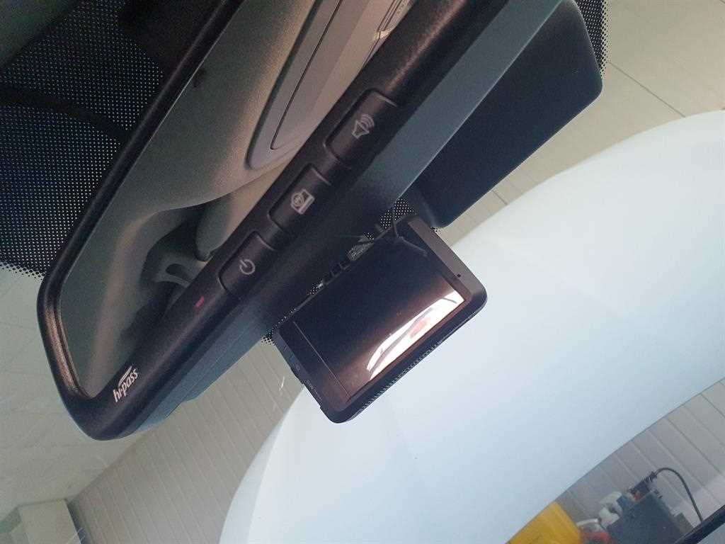 Ssangyong Tivoli 2018 Blanco - Importación desde Corea - HF Imports Iquique - Foto 17