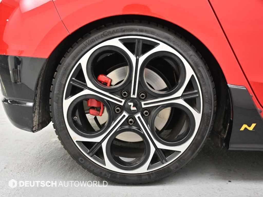 HYUNDAI Veloster - Vista 5