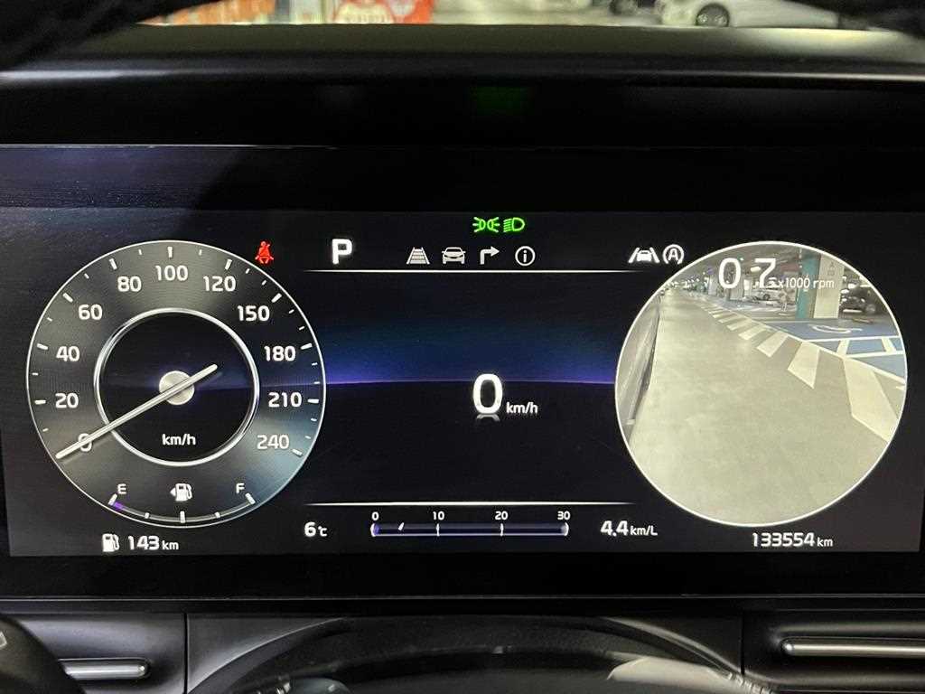 KIA Carnival - Vista 6